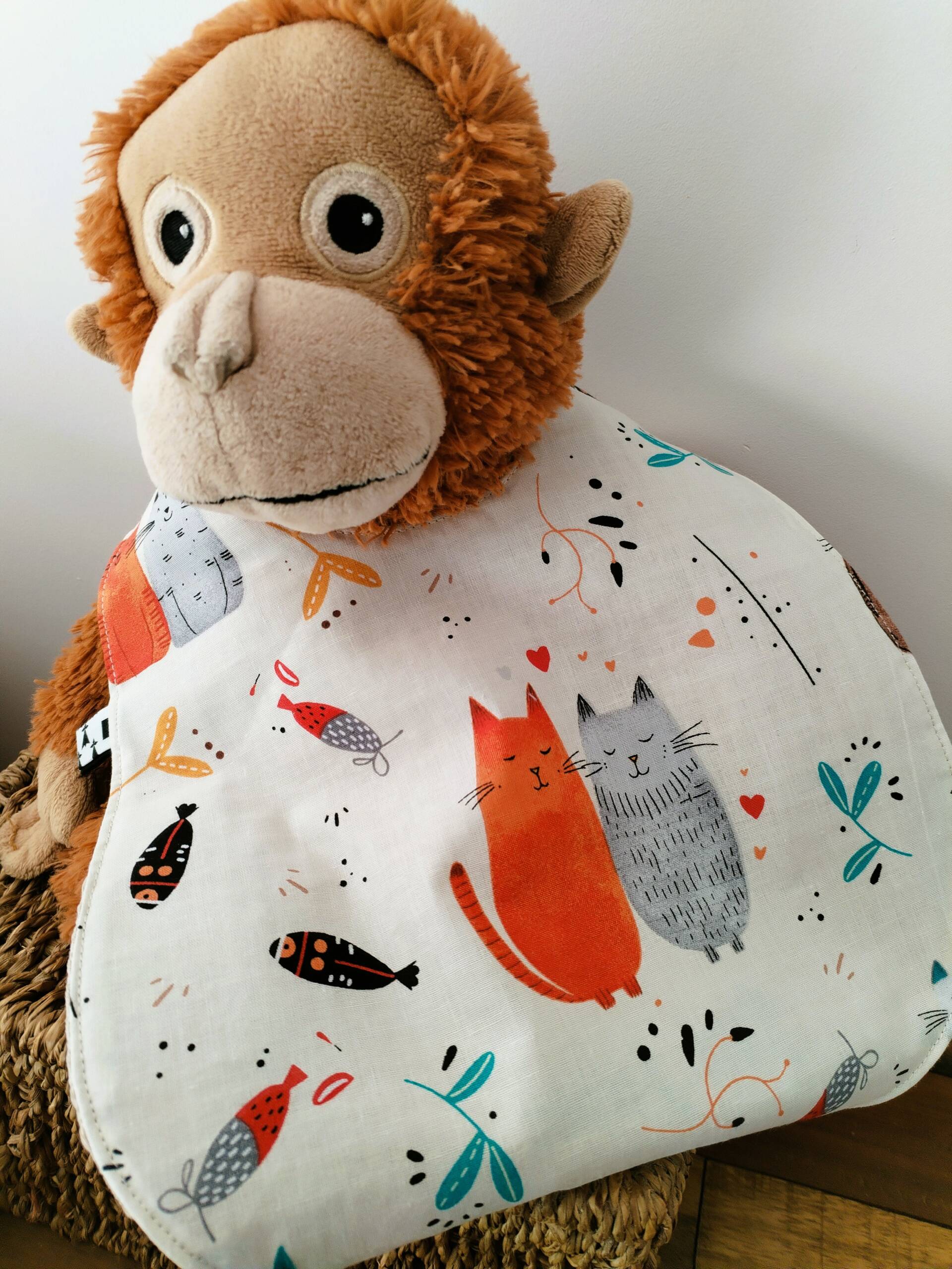 Bavoir 6-24 mois 🐈