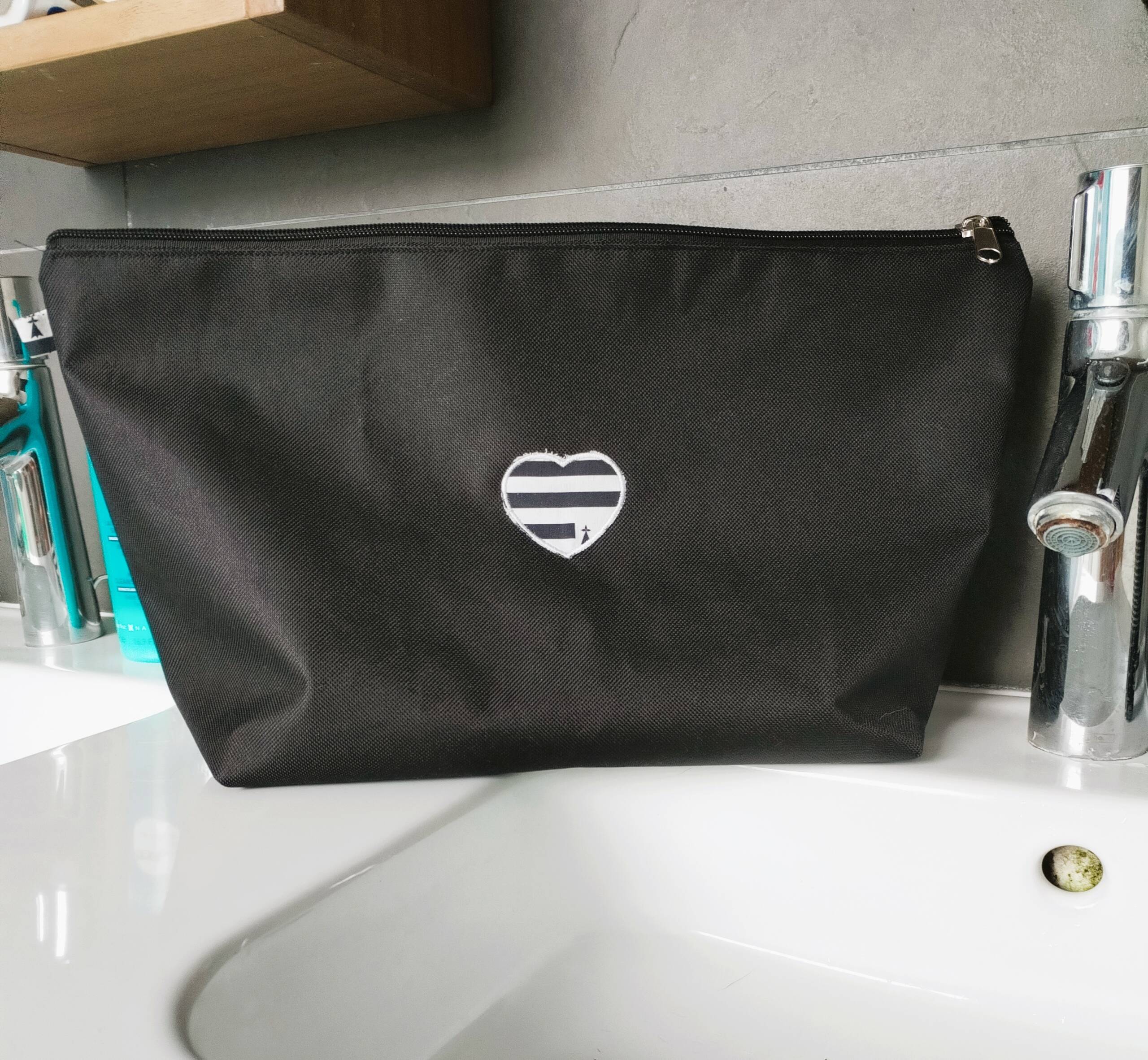 Trousse toilette XXL famille personnalisée – Image 5